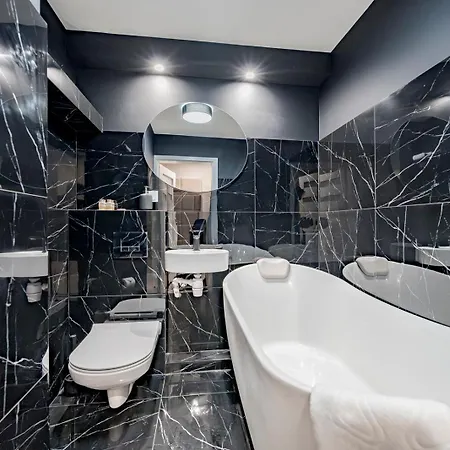Comfort Grey By Oneapartments Διαμέρισμα Σόποτ