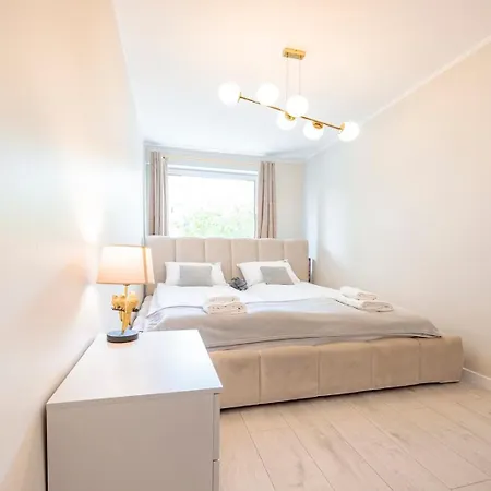 Comfort Grey By Oneapartments * Σόποτ